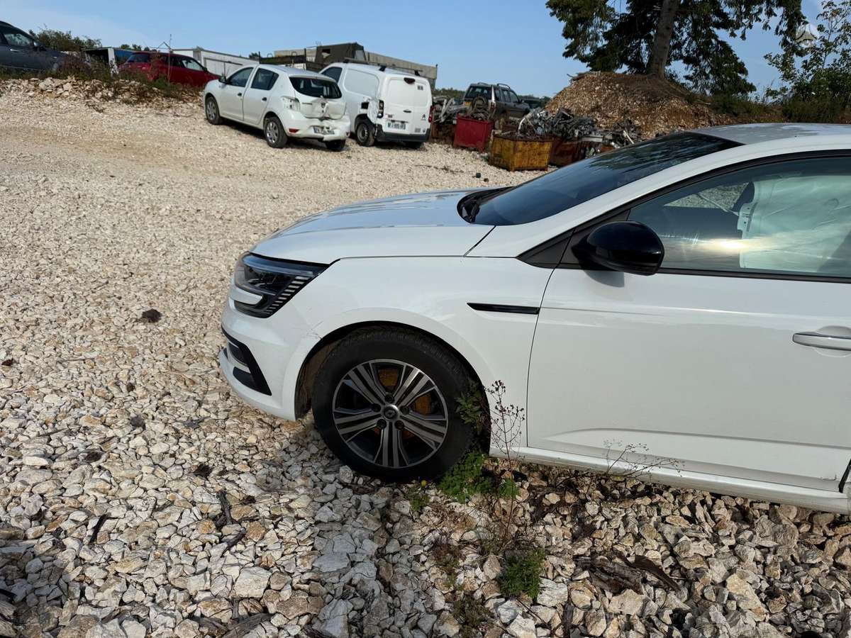 Renault Megane - 2