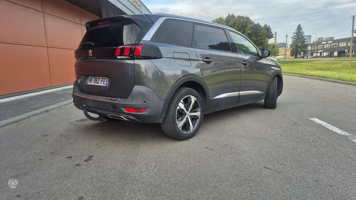 Peugeot 5008 - 3
