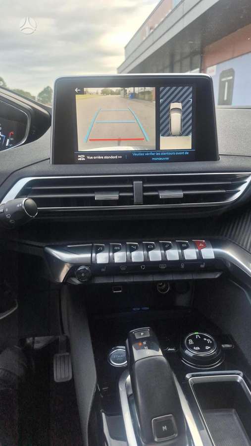Peugeot 5008 - 10
