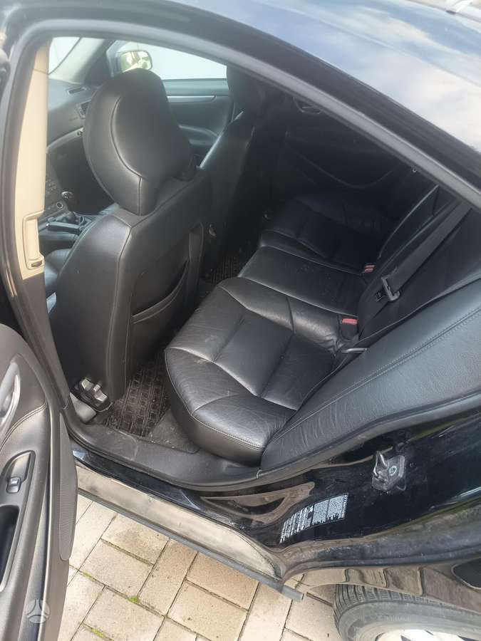 Volvo S60 - 5