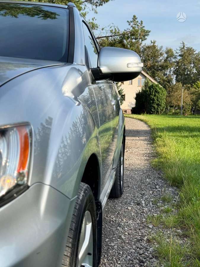 Mitsubishi Outlander - 7