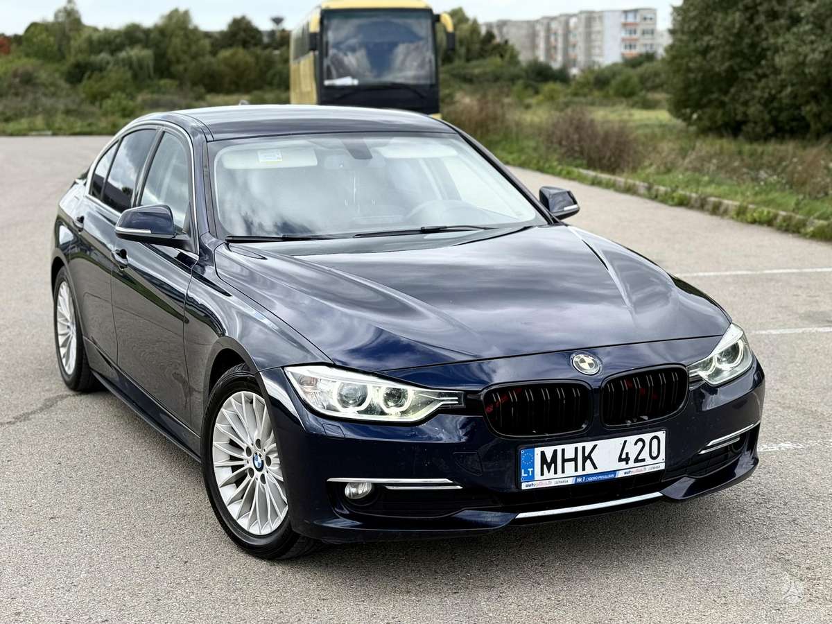 BMW 320 - 1