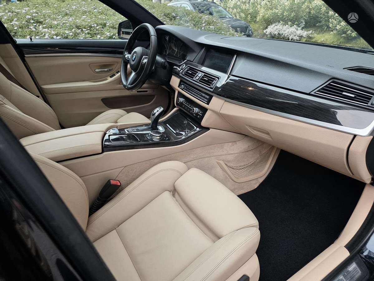 BMW 530, 3.0 l., Седан