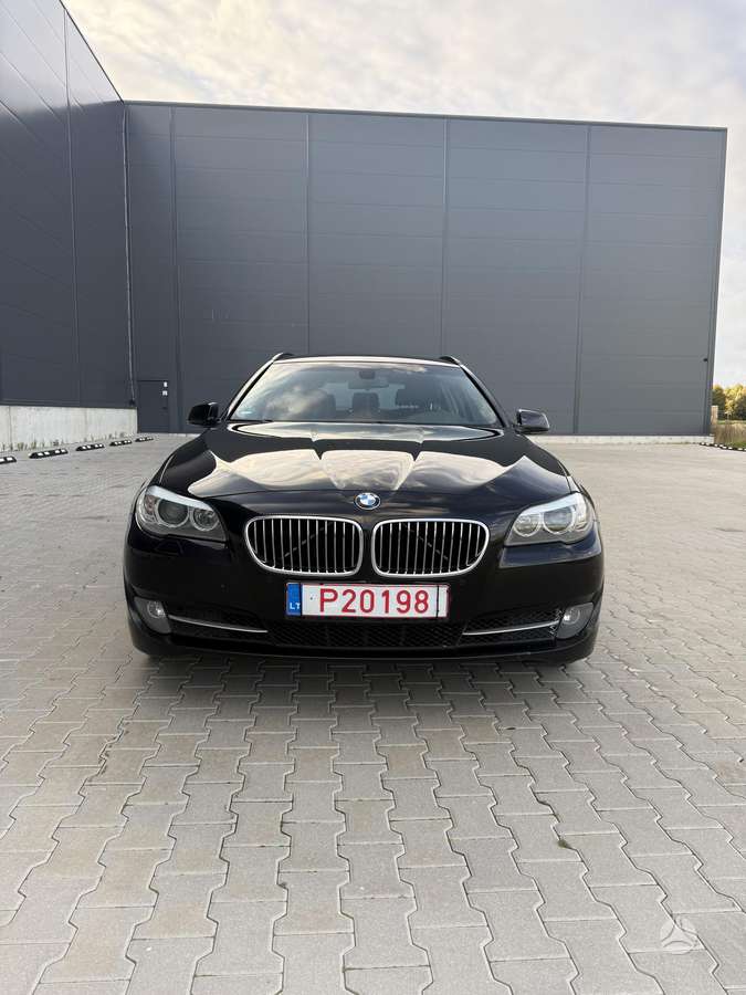 BMW 520 - 1