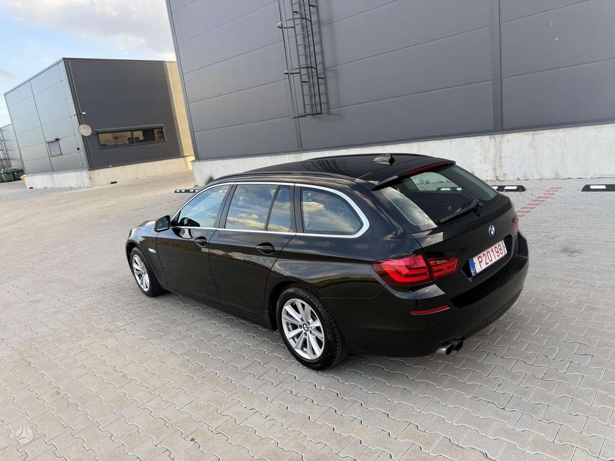 BMW 520, 2.0 l., wagon