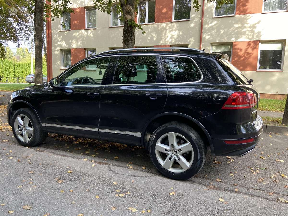 Volkswagen Touareg - 3