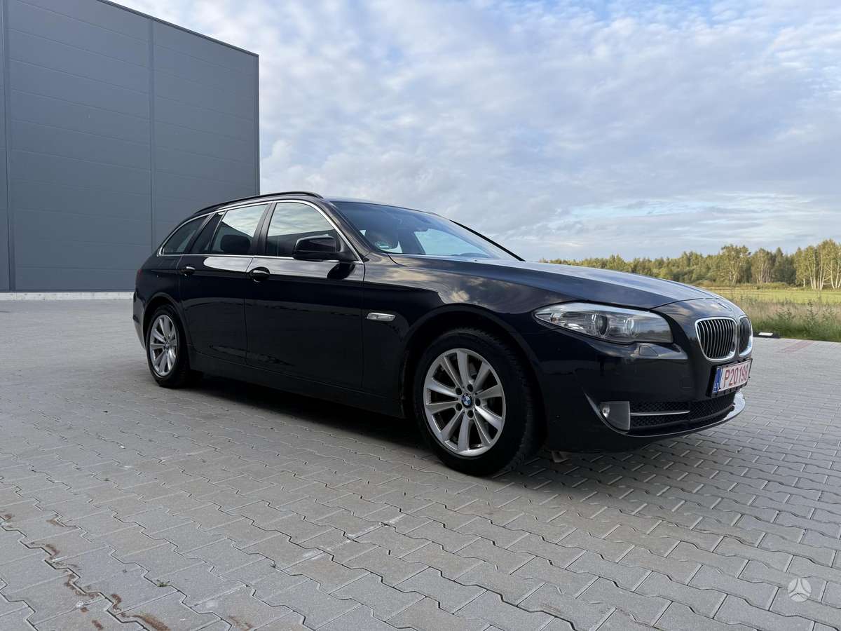 BMW 520, 2.0 l., wagon