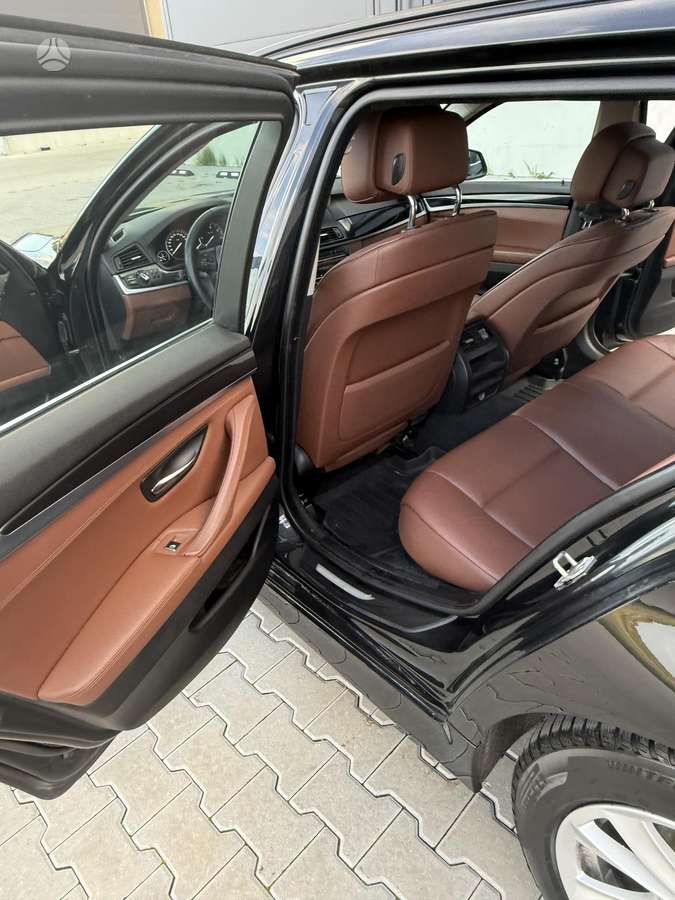 BMW 520, 2.0 l., wagon