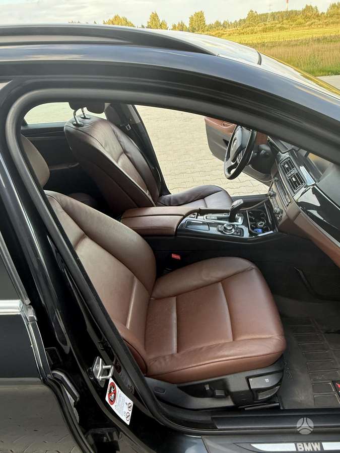 BMW 520, 2.0 l., wagon