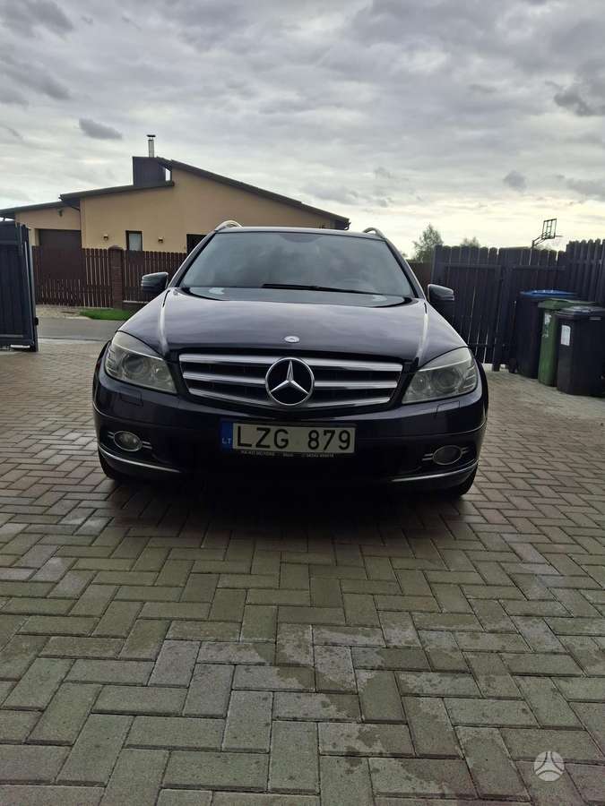 Mercedes-Benz C220 - 2