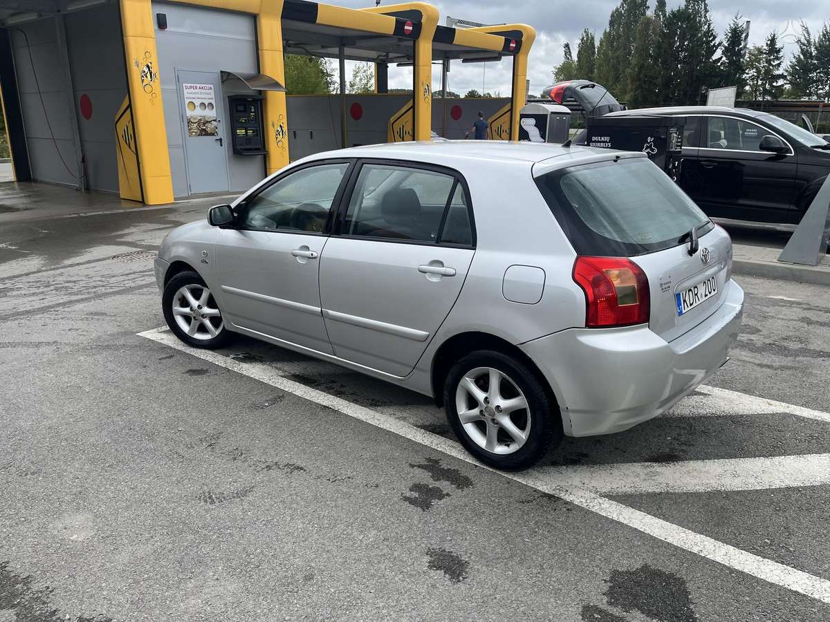 Toyota Corolla - 7
