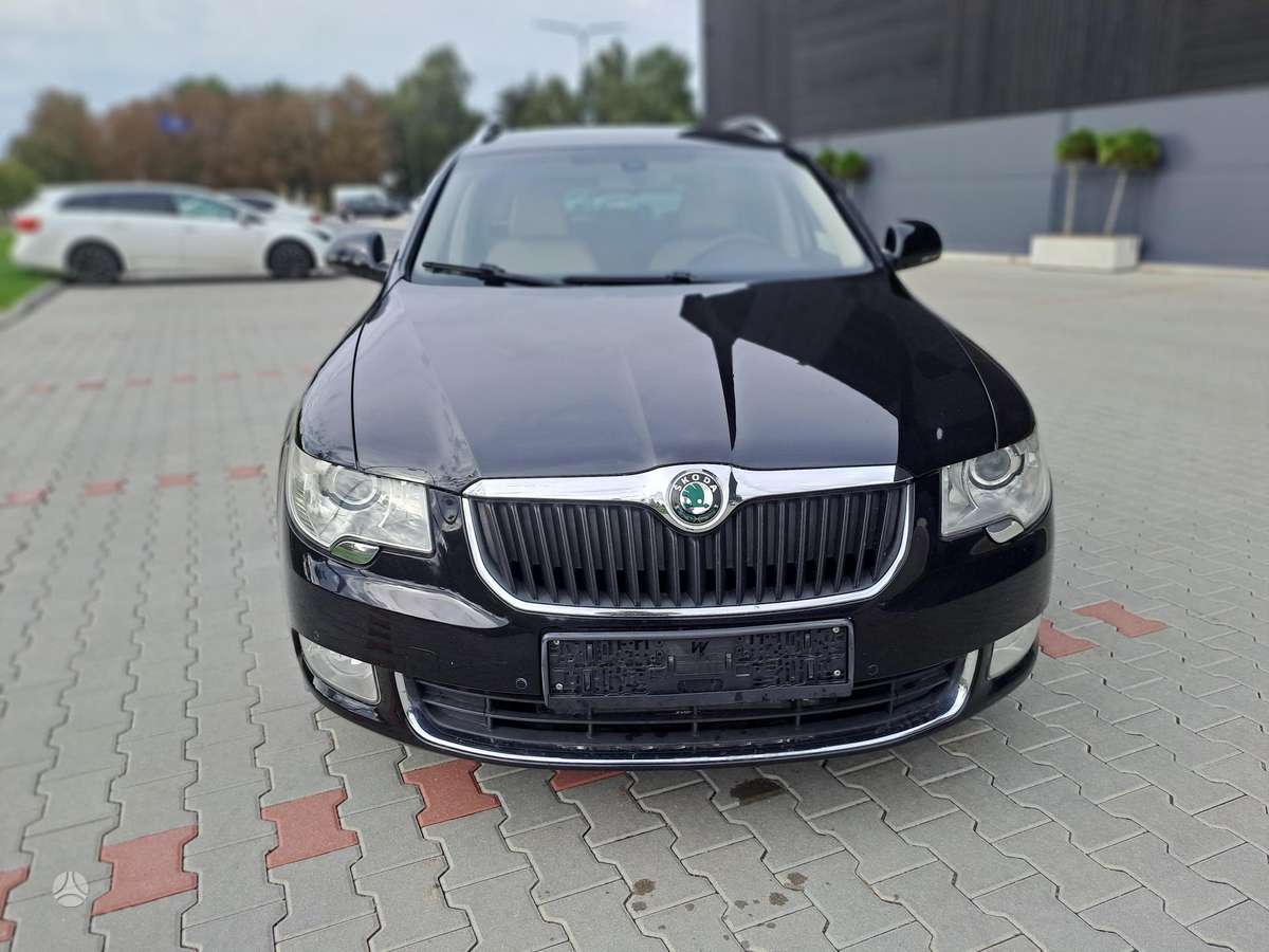 Škoda Superb - 2