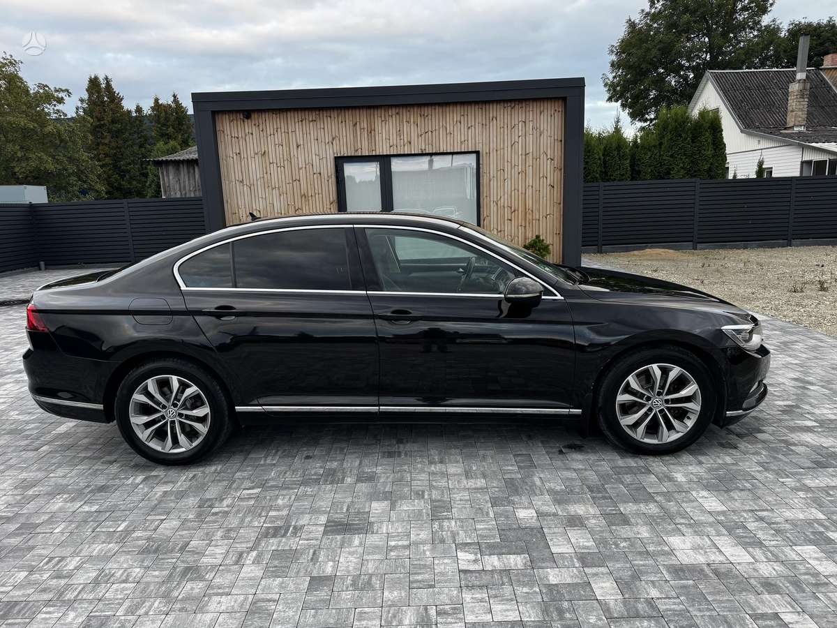 Volkswagen Passat - 4