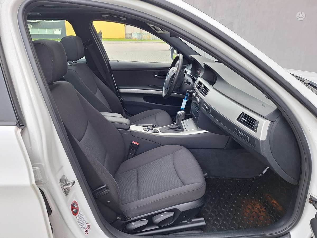 BMW 318, 2.0 l., Универсал