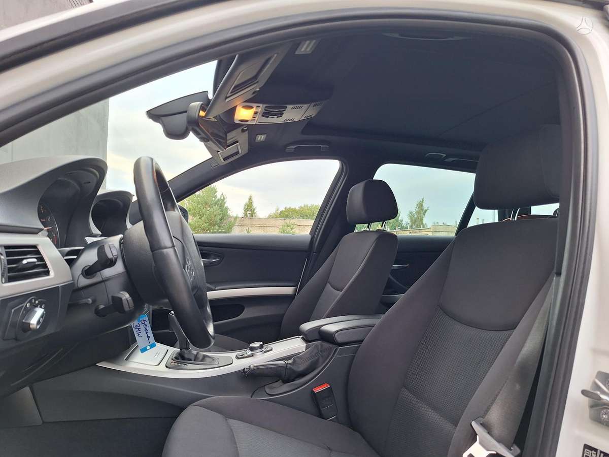 BMW 318, 2.0 l., Универсал