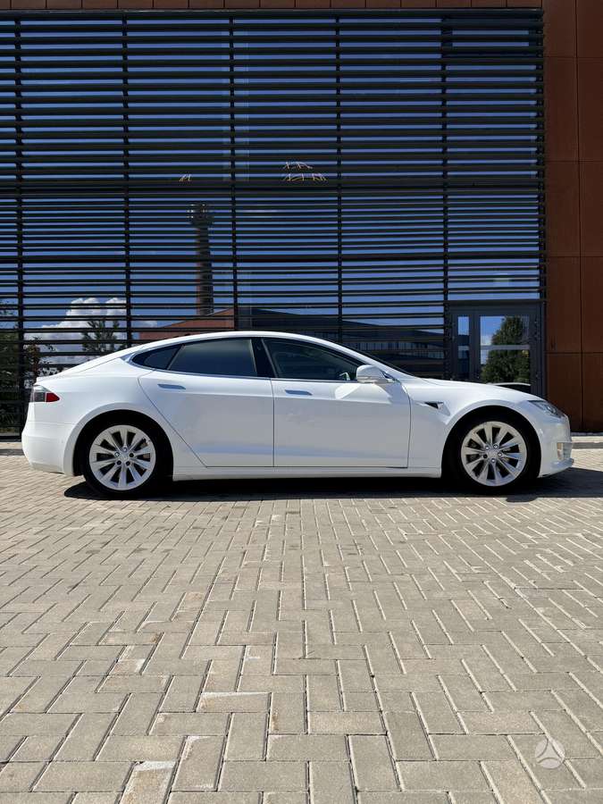 Tesla Model S, 90 kWh, sedanas