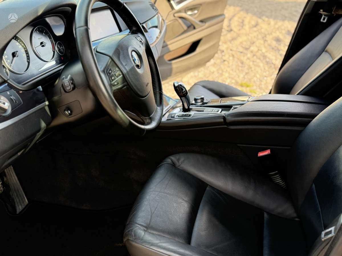 BMW 520, 2.0 l., wagon