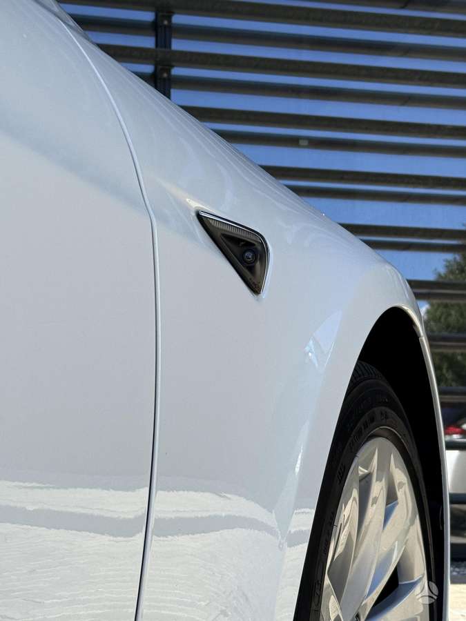 Tesla Model S, 90 кВт·ч, Седан