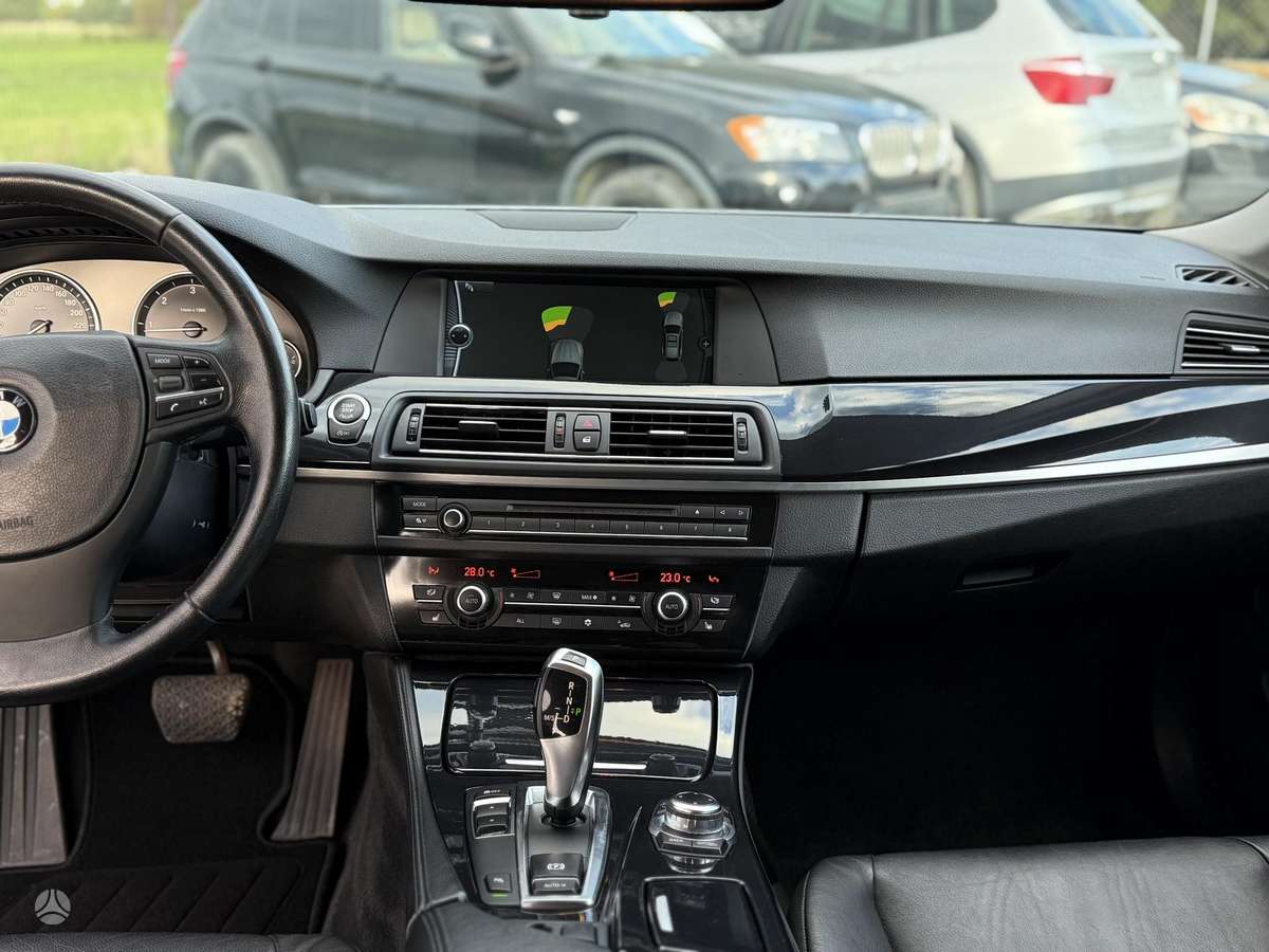BMW 520, 2.0 l., wagon