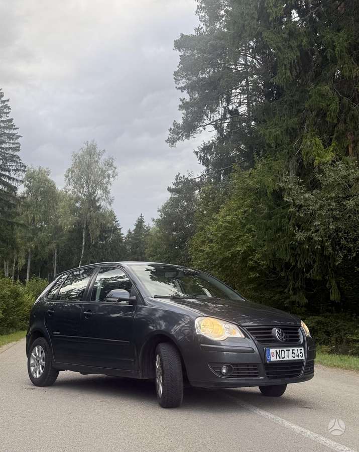 Volkswagen Polo - 1
