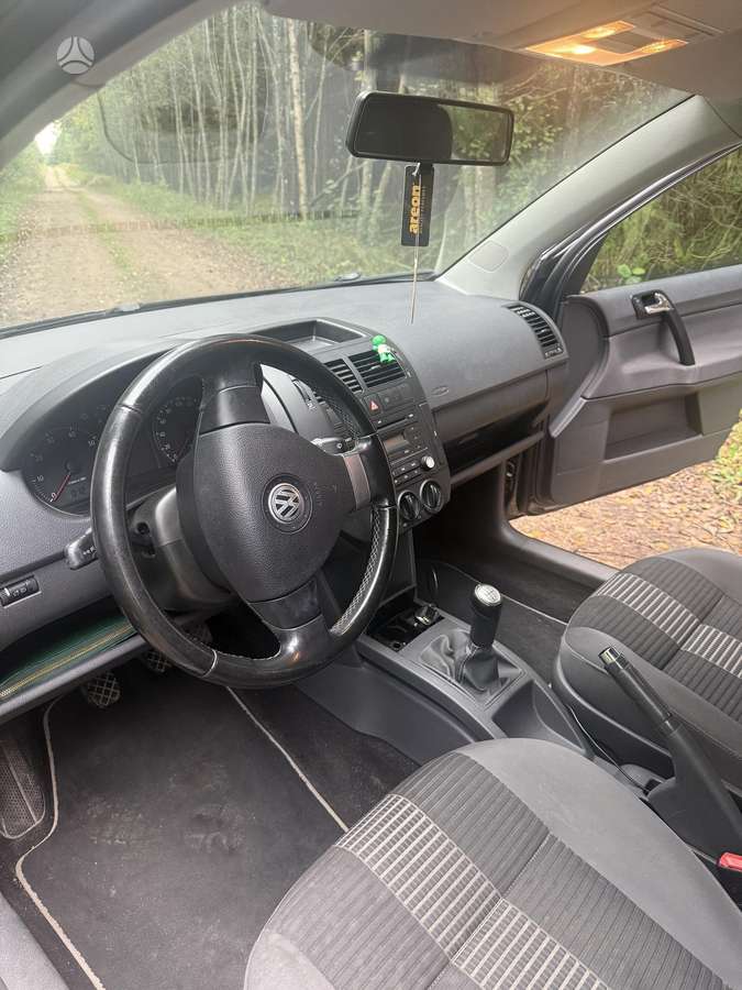 Volkswagen Polo - 5