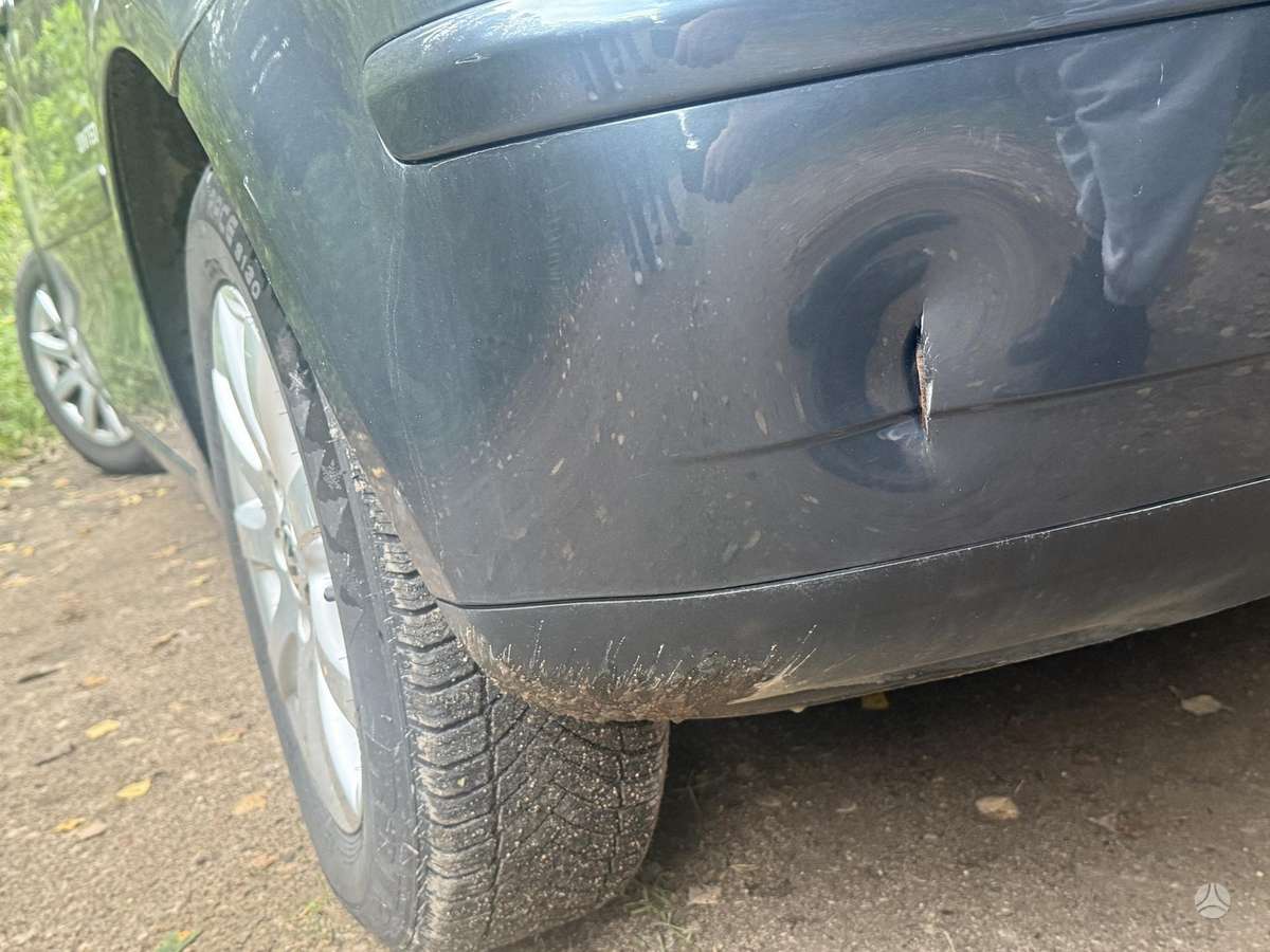 Volkswagen Polo - 8