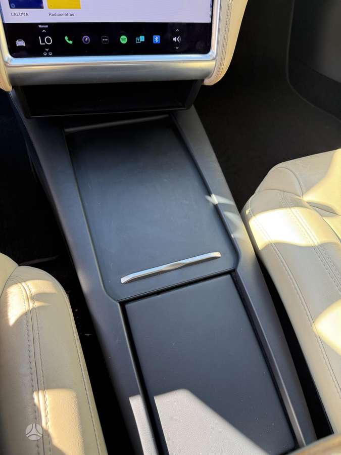 Tesla Model S, 90 kWh, sedanas