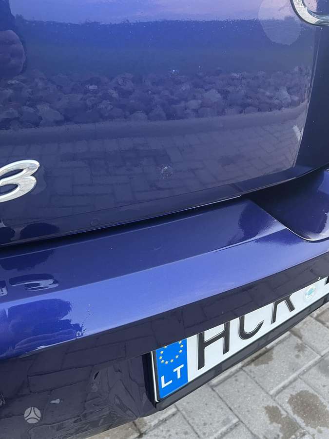 Mazda 3, 1.6 l., Хэтчбек