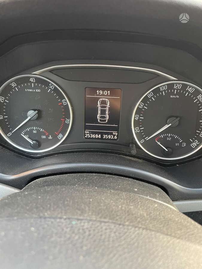 Skoda Octavia, 1.2 l., Седан