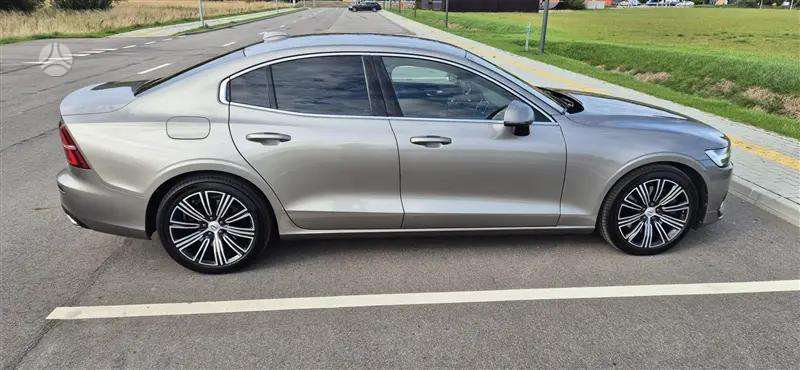 Volvo S60 - 3