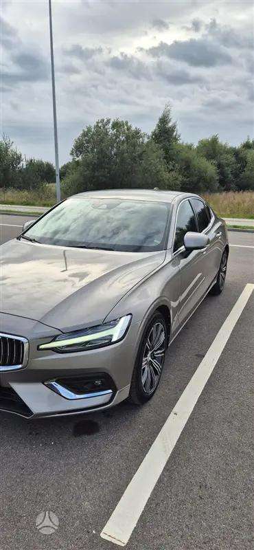 Volvo S60 - 7