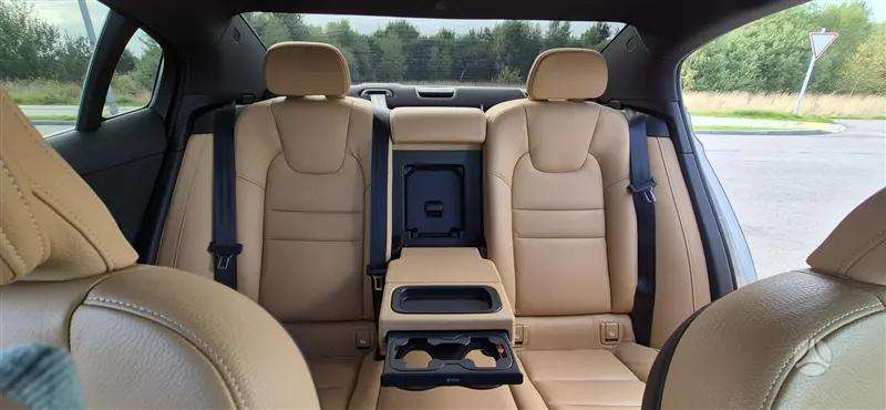 Volvo S60, 2.0 l., Седан