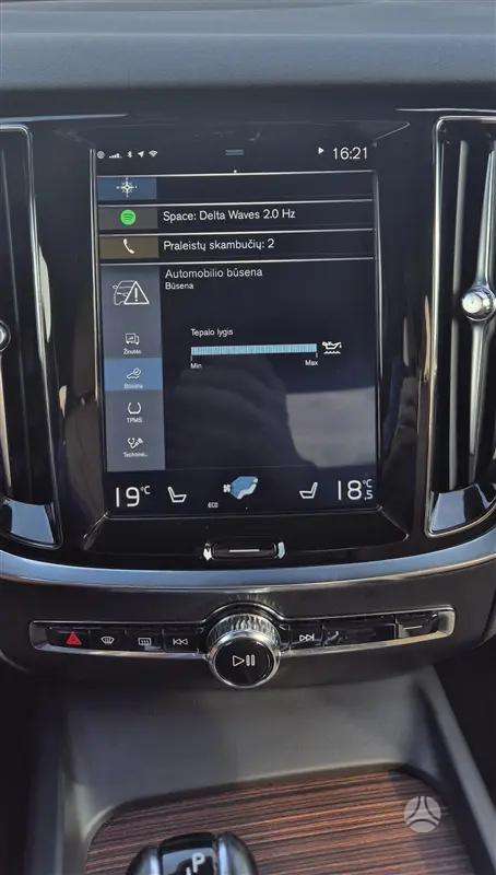 Volvo S60, 2.0 l., Седан
