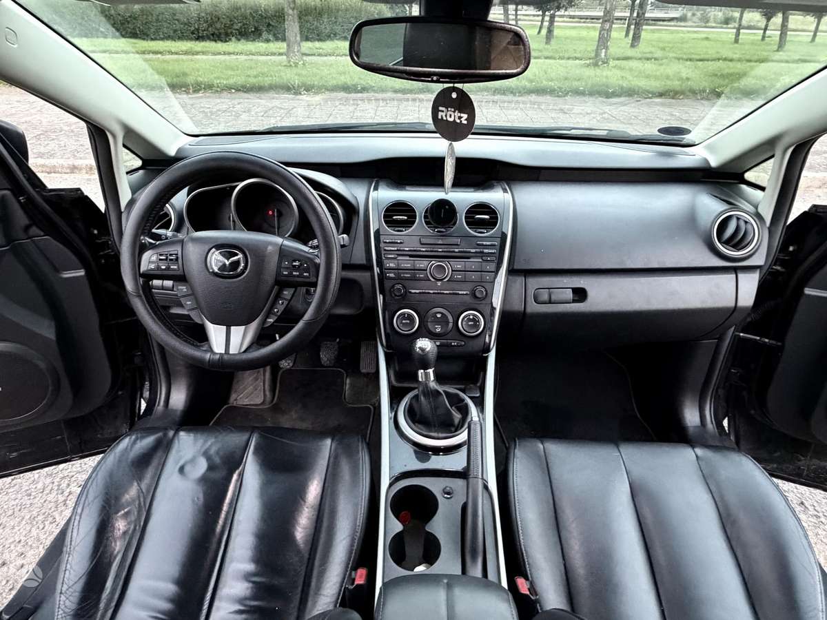 Mazda CX-7, 2.2 l., off-road / crossover