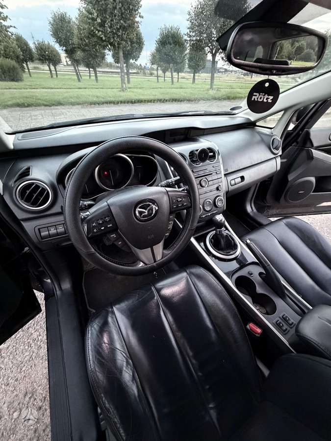 Mazda CX-7, 2.2 l., off-road / crossover