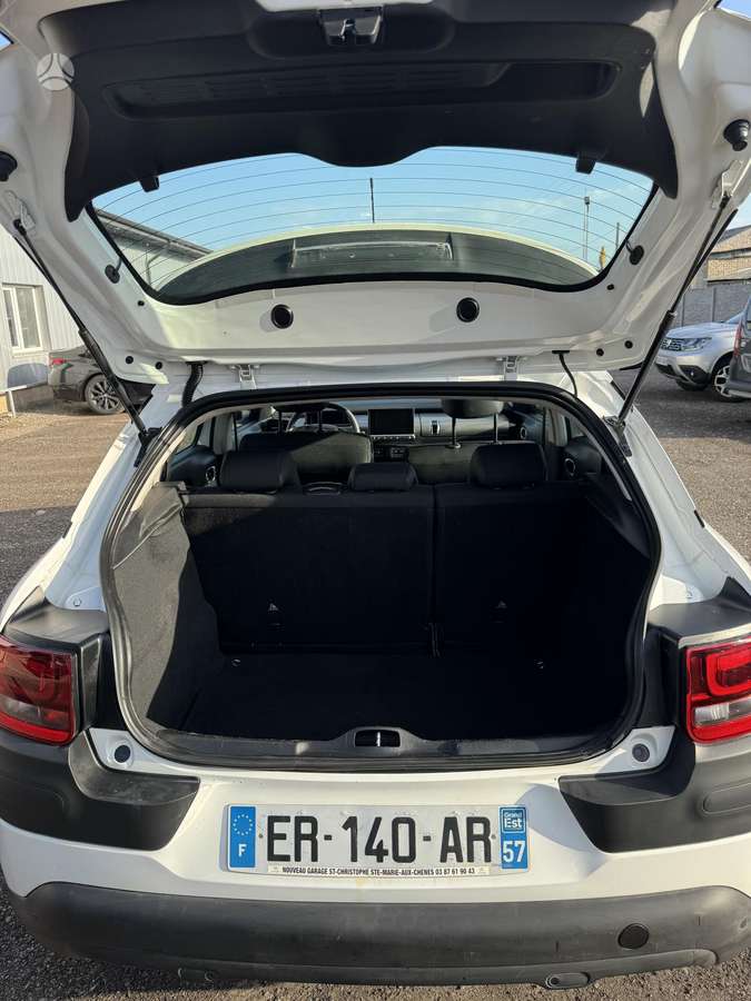 Citroen C4 Cactus, 1.2 l., hatchback