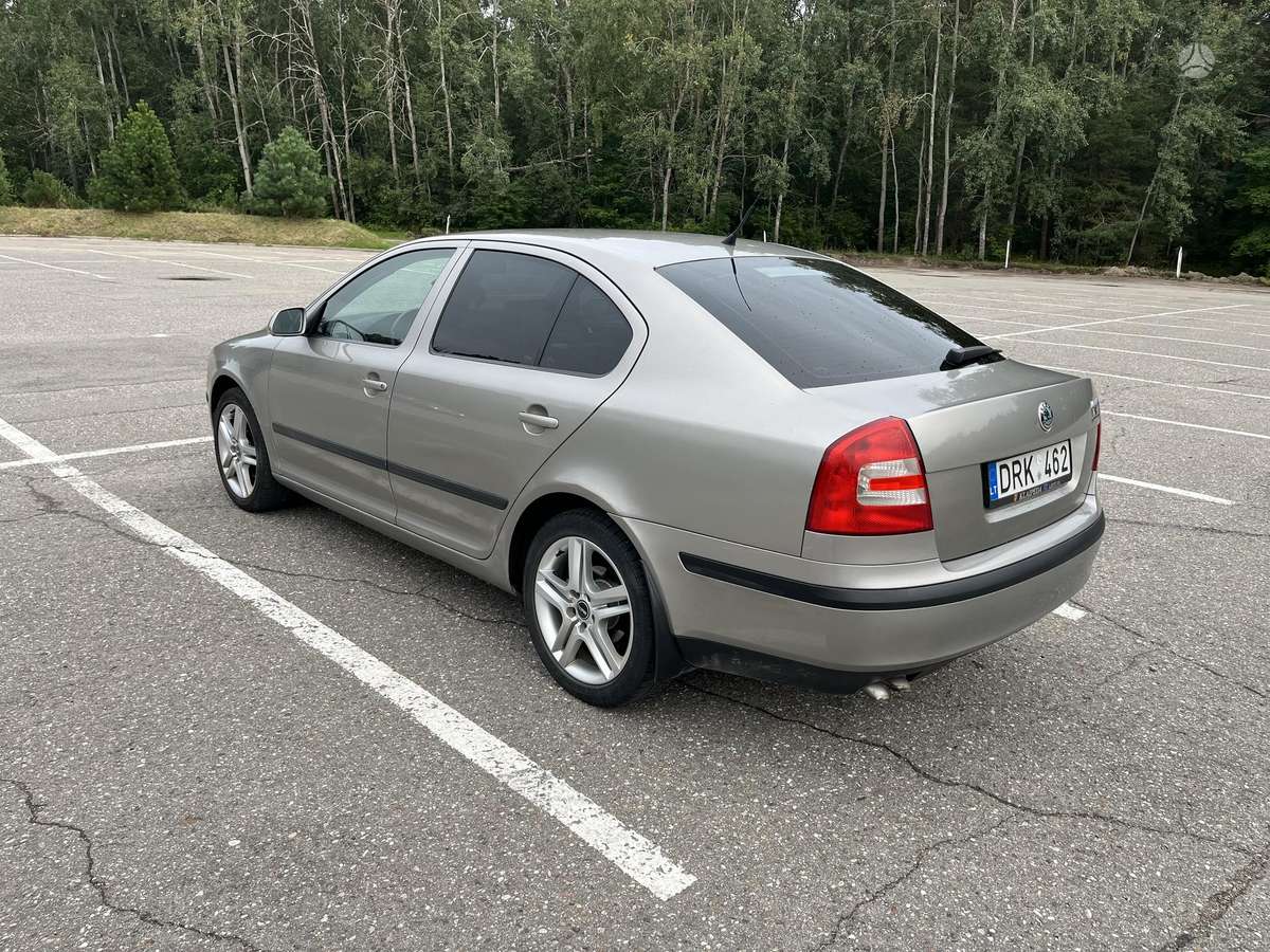 Škoda Octavia - 8