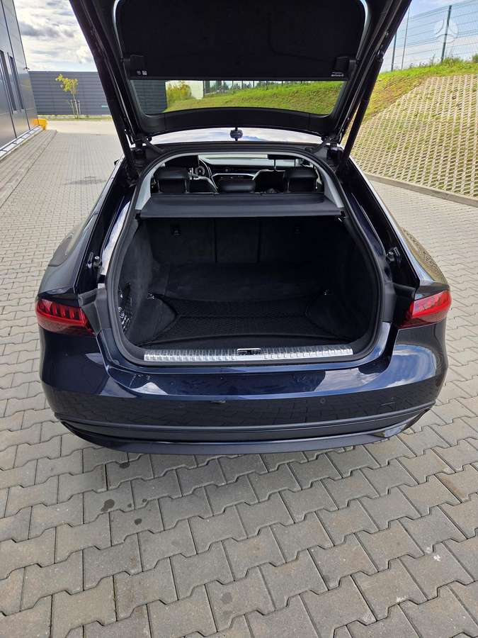 Audi A7, 2.0 l., hatchback