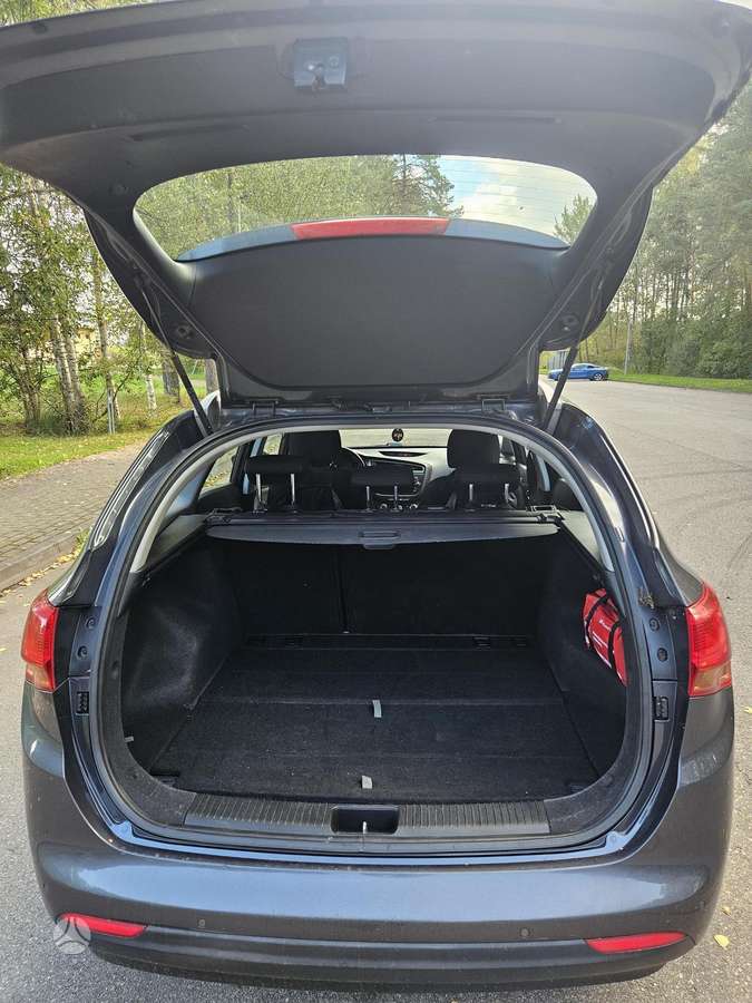 Kia Ceed, 1.6 l., Универсал