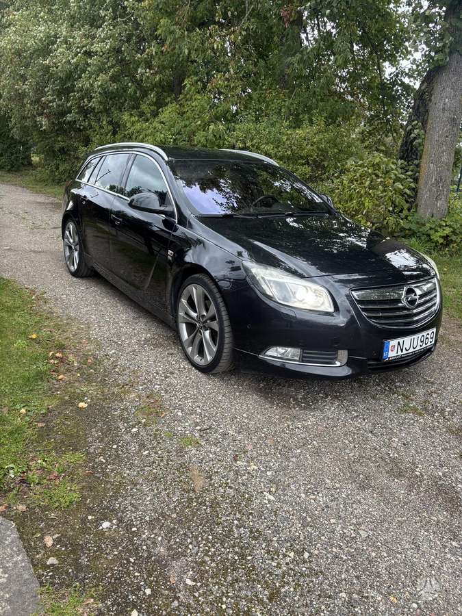 Opel Insignia, 2.0 l., wagon