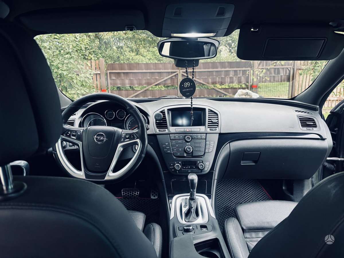 Opel Insignia, 2.0 l., wagon