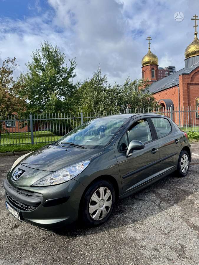 Peugeot 207 - 3