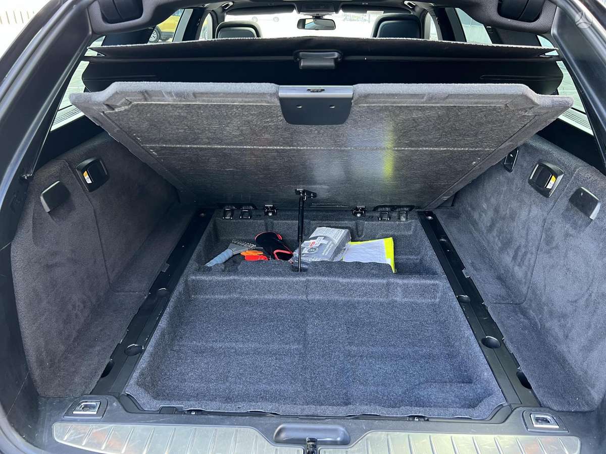 BMW 520, 2.0 l., wagon