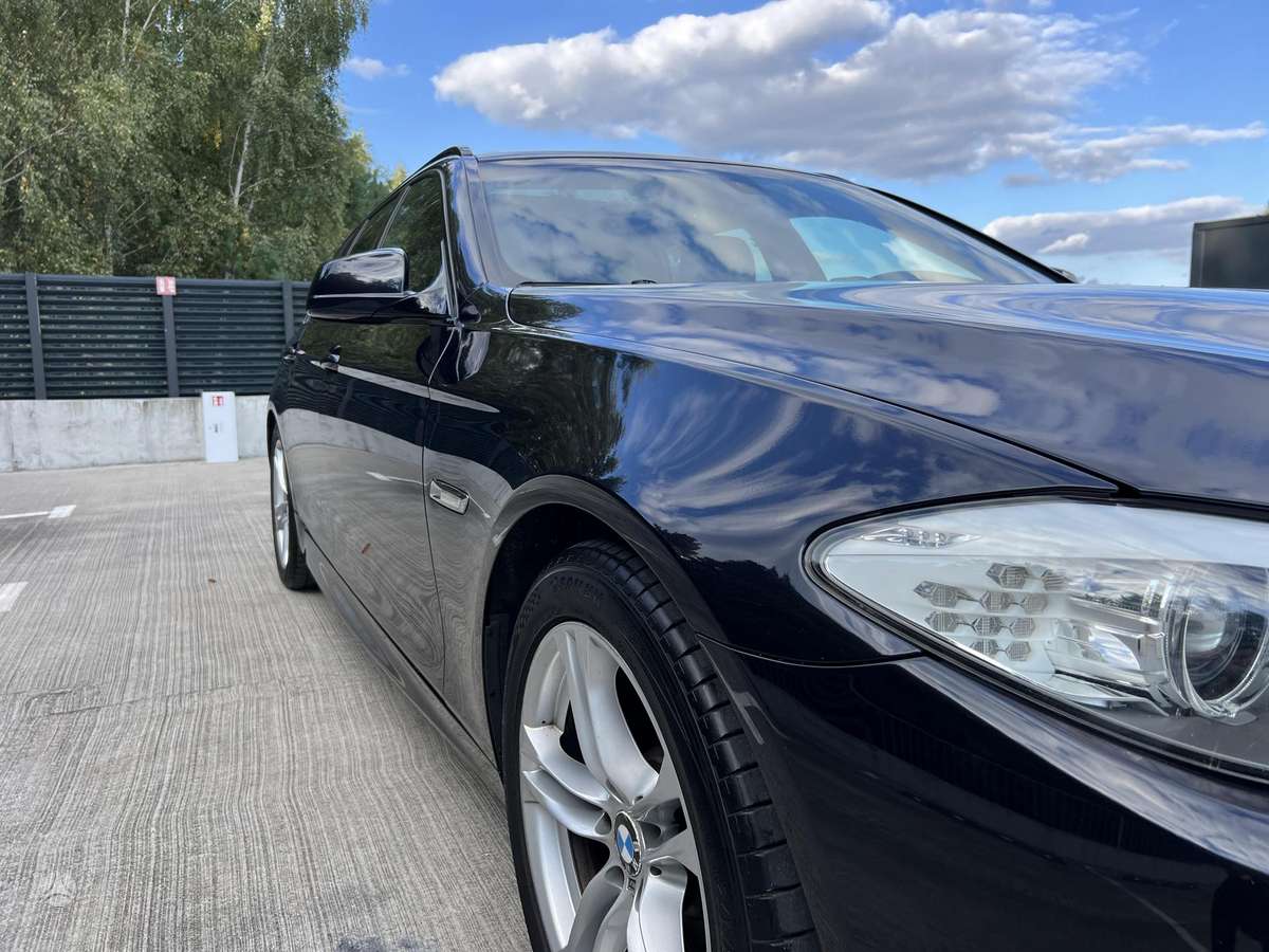 BMW 520, 2.0 l., wagon