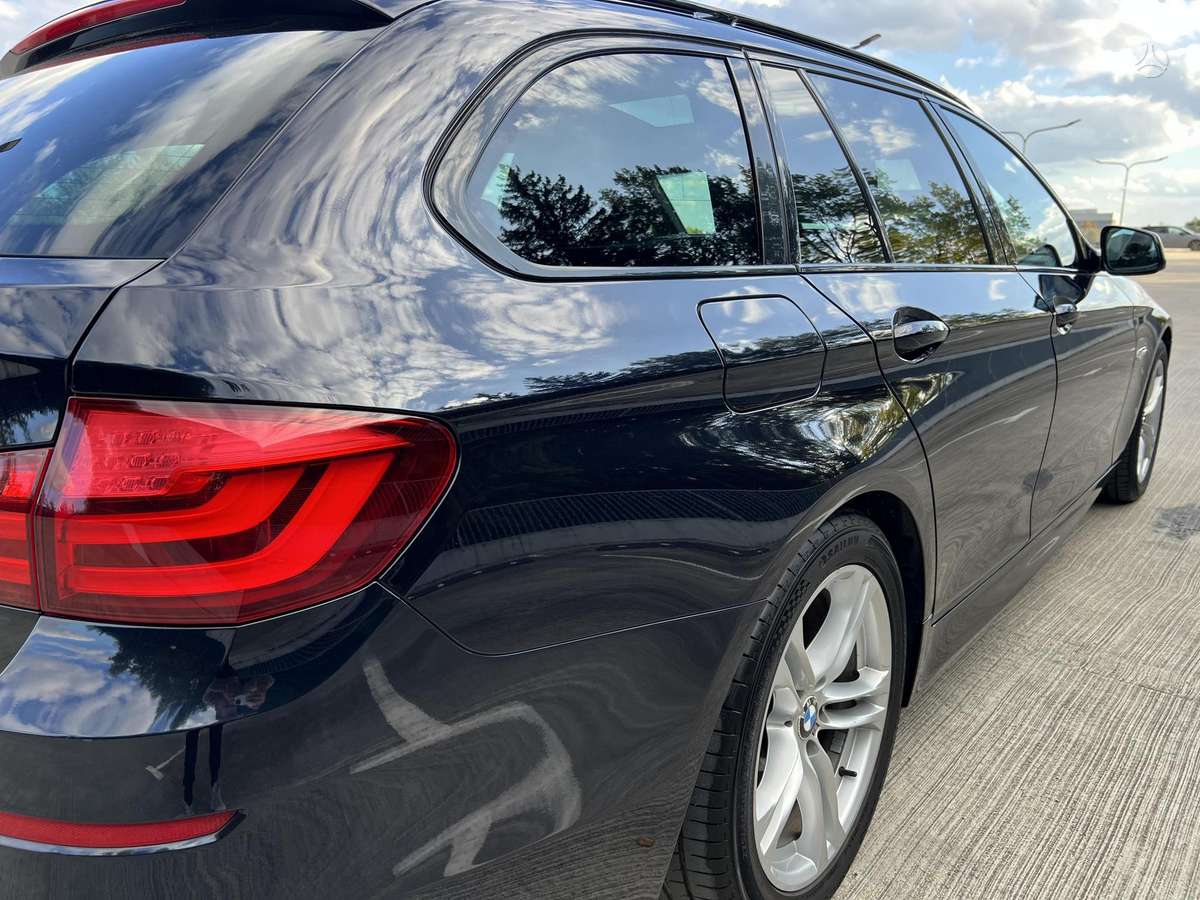 BMW 520, 2.0 l., wagon