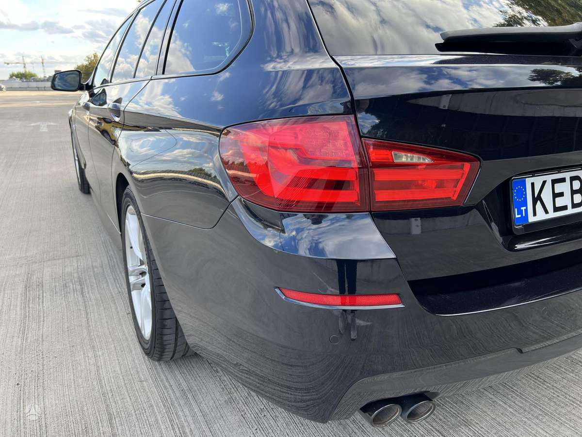 BMW 520, 2.0 l., wagon