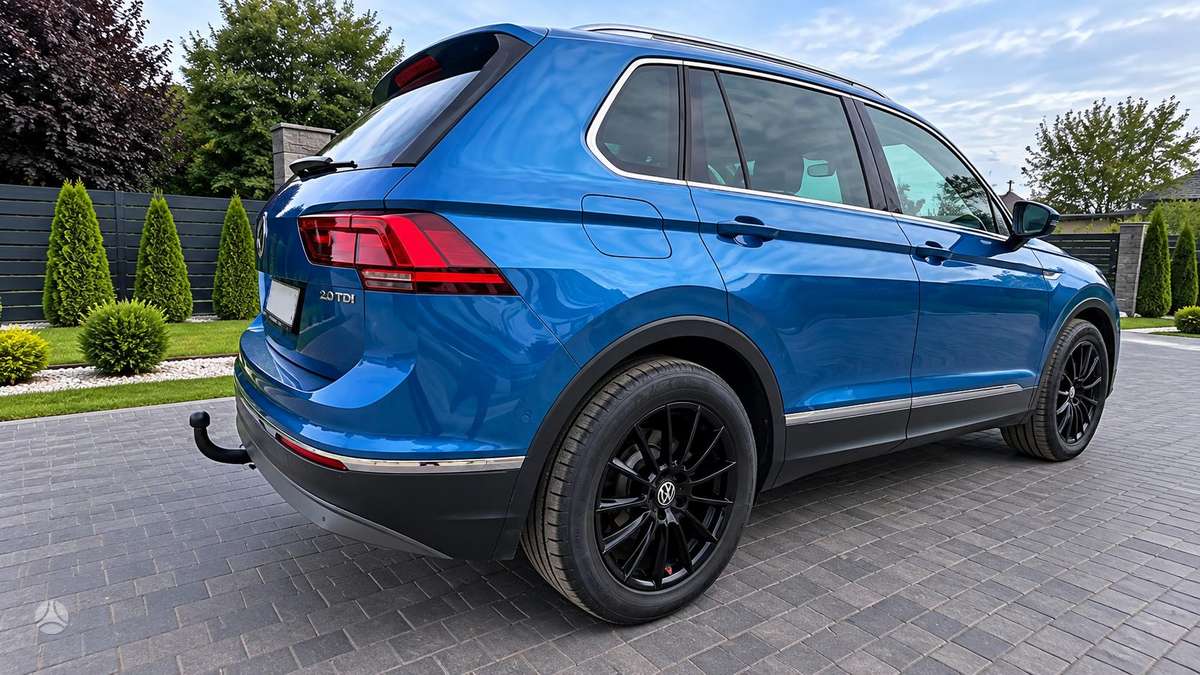 Volkswagen Tiguan - 4
