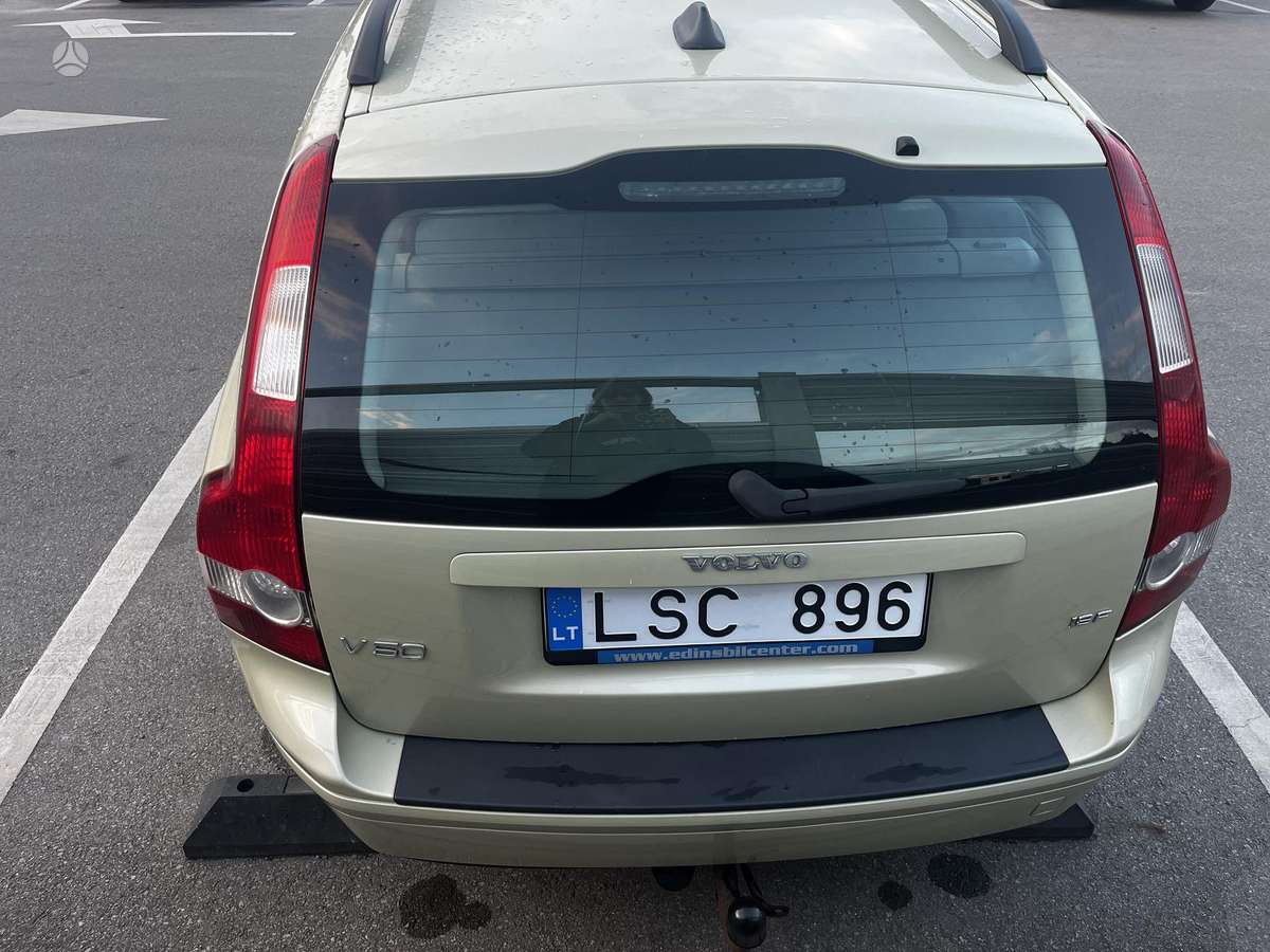 Volvo V50 - 4