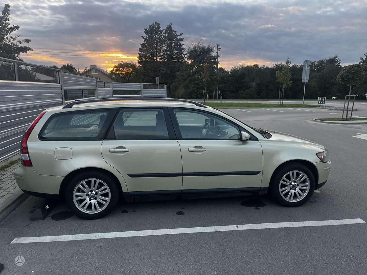 Volvo V50 - 6