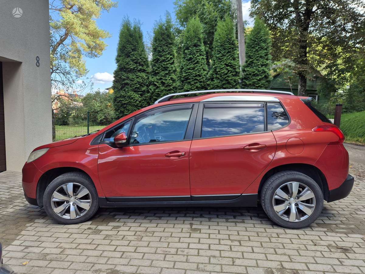 Peugeot 2008 - 5